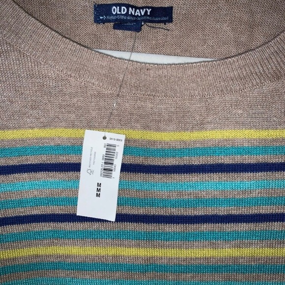 Old Navy Sweater - Picture 2 of 4